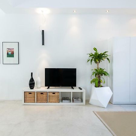 Lovely Cenisio Apartment Milano Esterno foto