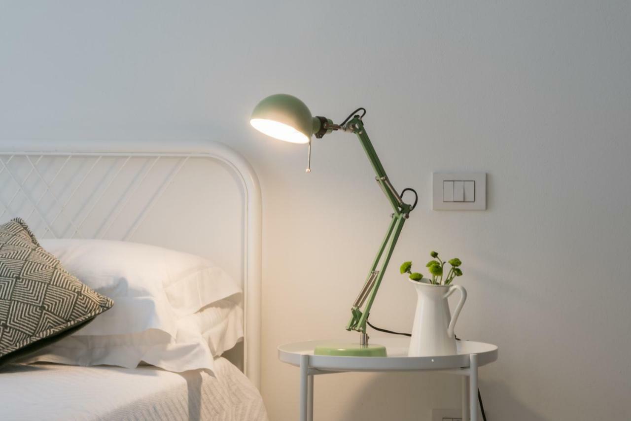 Lovely Cenisio Apartment Milano Esterno foto